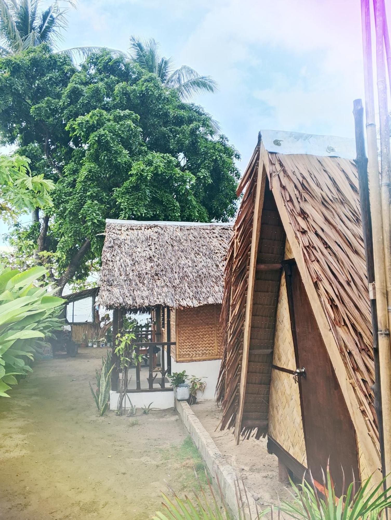 Seaside Camp Bucana * El Nido
